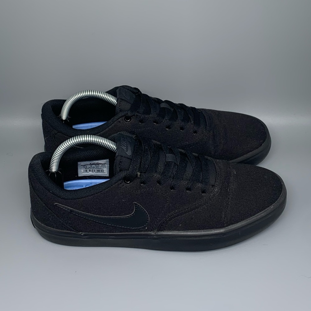 Nike SB Check‎ Solarsoft Canvas Skateboarding Shoes
Women’s Sz 10.5